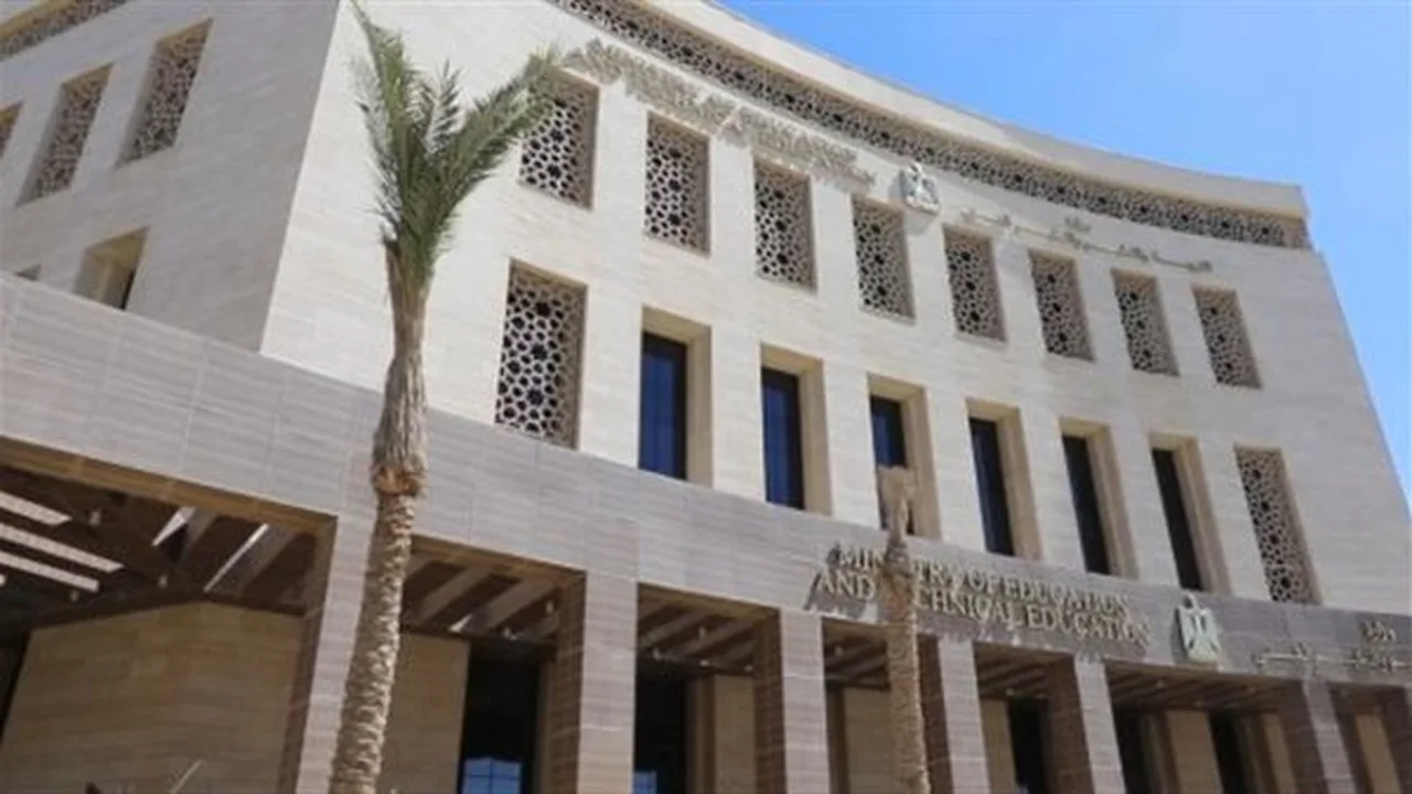 ثورة تعليمية مصرية.. تخصصات جديدة للبكالوريا التكنولوجية والمدارس التطبيقية